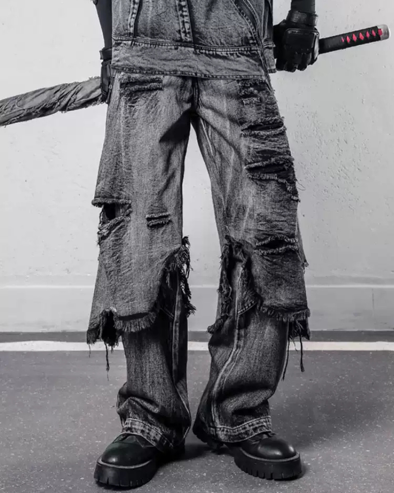 Wasteland Dual-Layer Frayed Hem Ripped Jeans