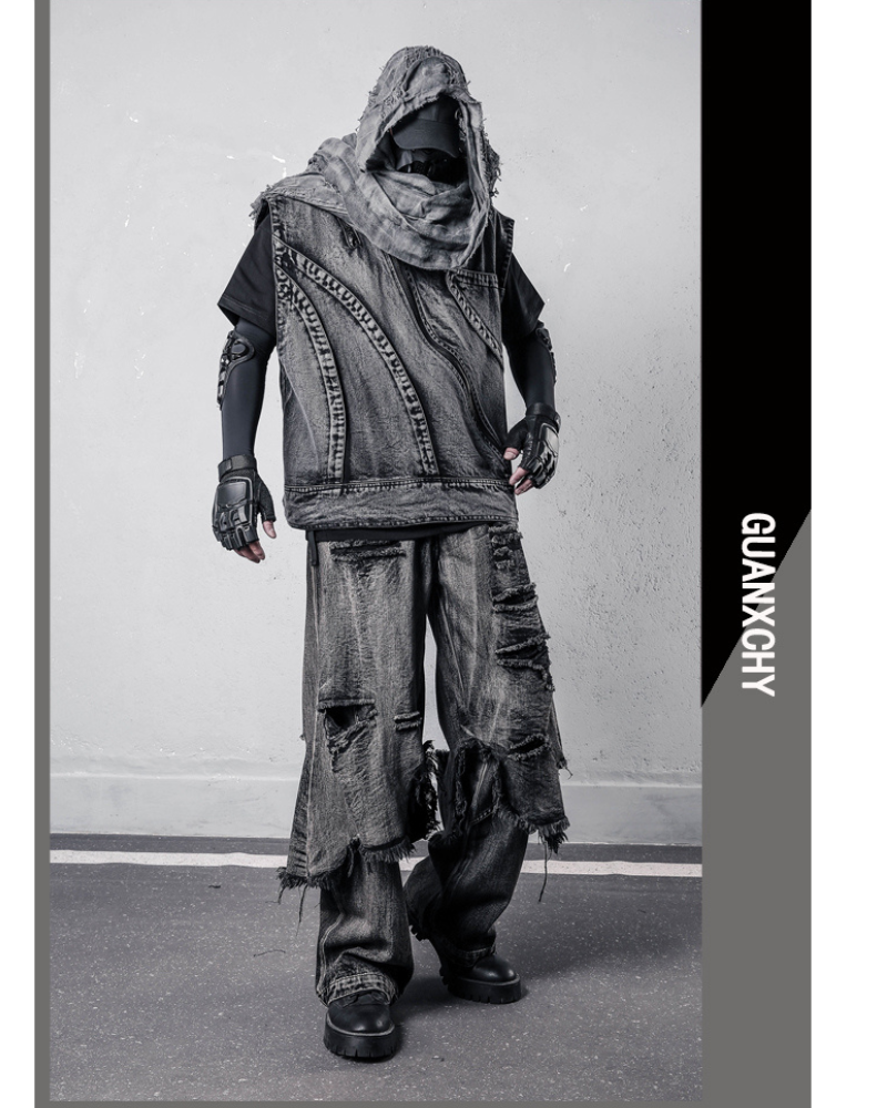 Wasteland Dual-Layer Frayed Hem Ripped Jeans