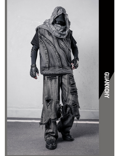 Wasteland Dual-Layer Frayed Hem Ripped Jeans