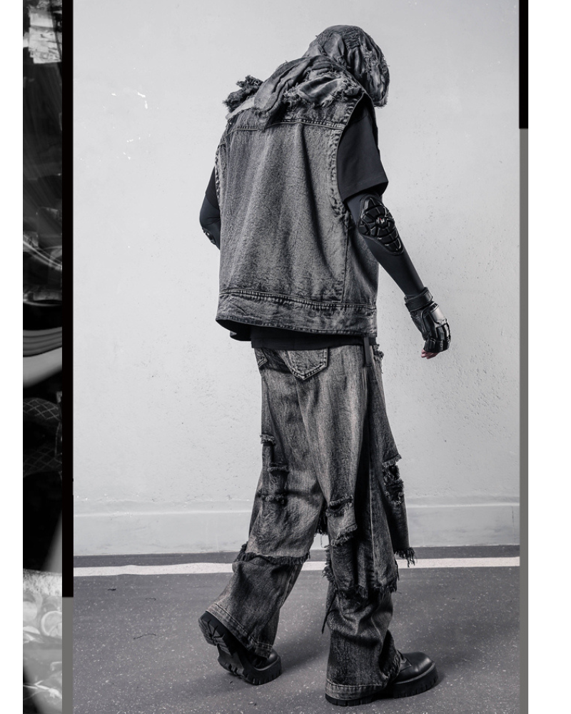 Wasteland Dual-Layer Frayed Hem Ripped Jeans