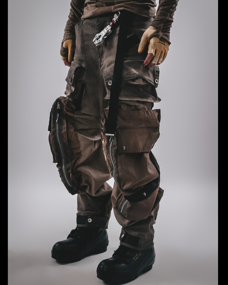 Wasteland Functional 3D Pocket Wide Leg Cargo Pants