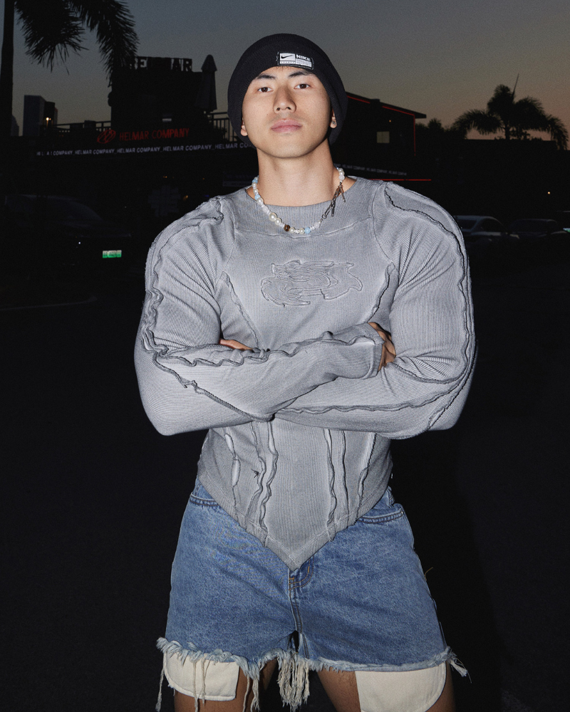 Wasteland Streetwear Wash Ribbed Long‐Sleeve Sweatshirt