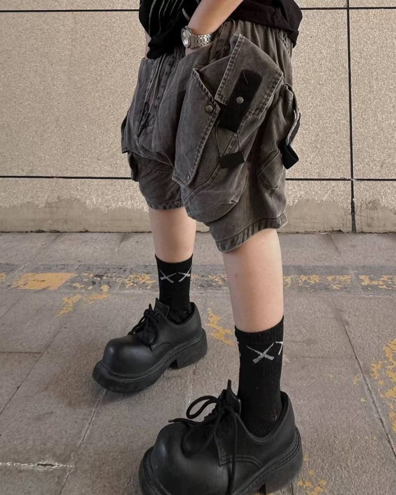 Wasteland Wear Functional Multi-Pocket Cargo Shorts