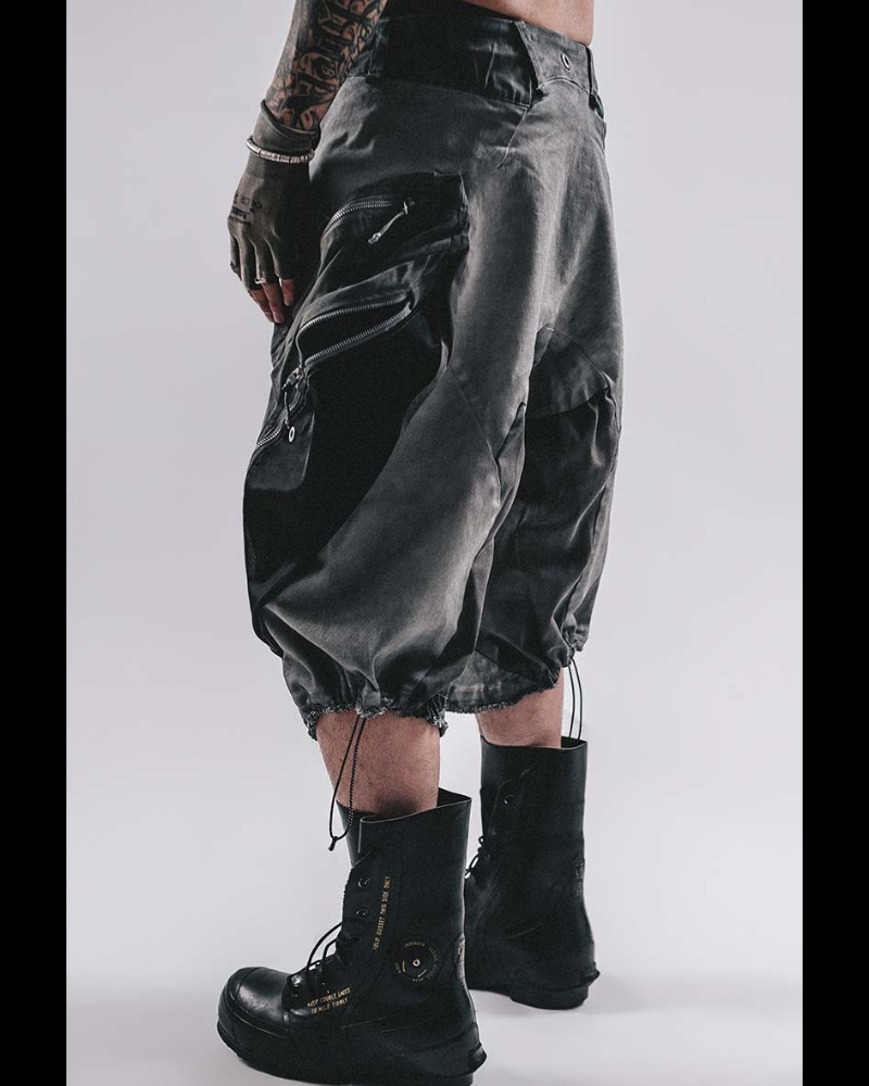 Wasteland Style Distressed Multi-Pocket Cargo Shorts