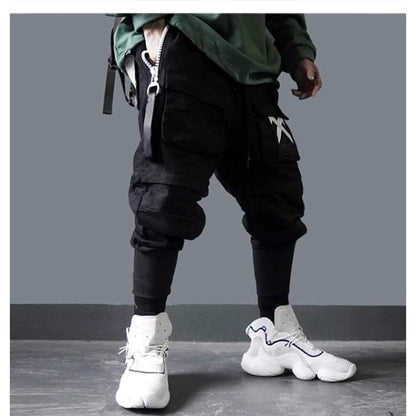 techwear pants，techwear cargo pants，black cargo pants，black cargo pants mens，black cargo pants outfit，cargo jogger pants，baggy cargo pants，baggy cargo pants outfit，street style cargo pants outfit，cargo pants outfits，cargo pants outfit ideas，best cargo pants，utility cargo pants，mens streetwear outfits，cyberpunk pants，multi pocket cargo pants，black pocket pants，cargo pants for men，mens cargo pants，cargo pants menl