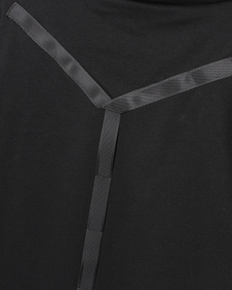 Clinging To You Dark Hoodie - Techwear Official