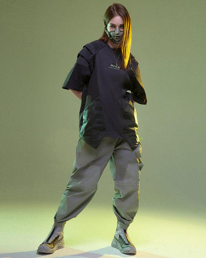 Cyberpunk Mech Patch T-Shirt - Techwear Official