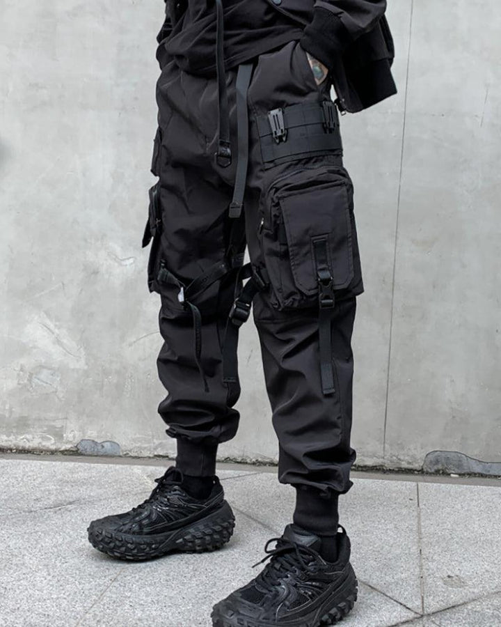 Functional Black Multi-Pocket Cargo Pants – Techwear Official
