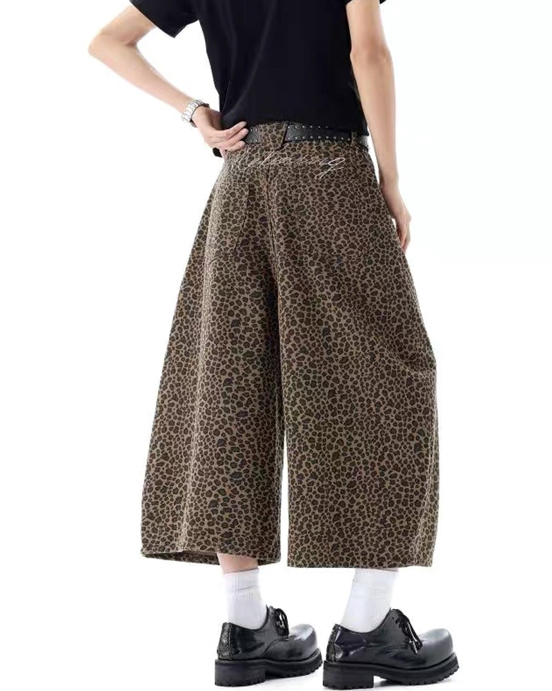 Unisex Vintage Baggy Embroidered leopard jorts