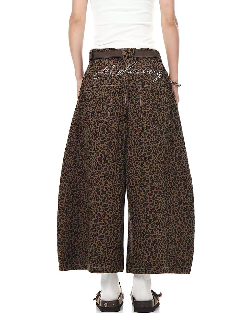 Unisex Vintage Baggy Embroidered leopard jorts