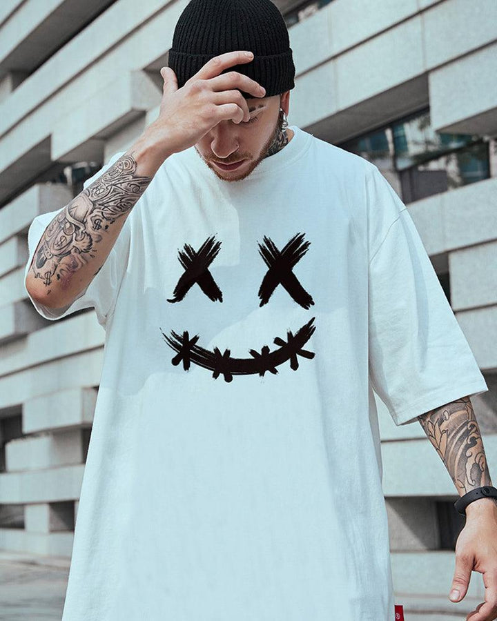 Love Is A Lamp Smiley T-Shirt - Techwear Official