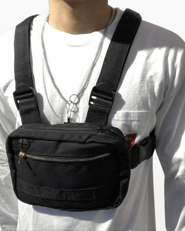 Never Give In Chest Bag - Techwear Official