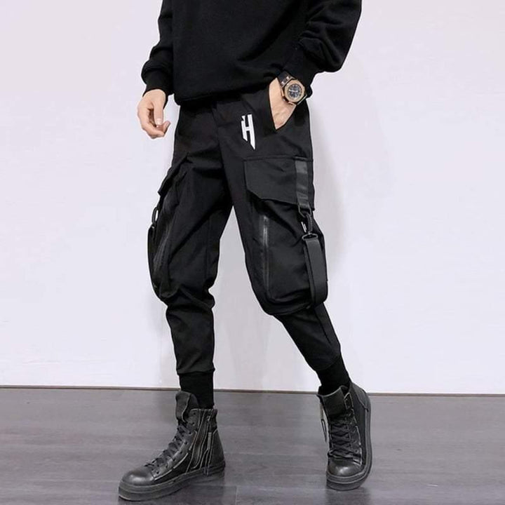 On The Move Cargo Pants - Techwear Official